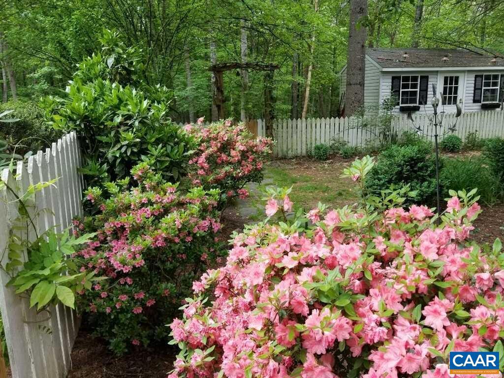 LOFTLANDS WOODS - Residential