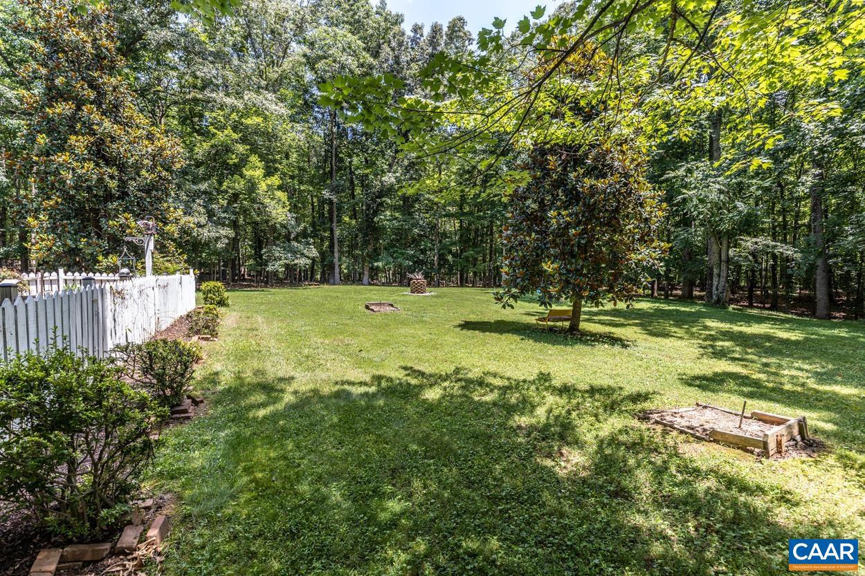 LOFTLANDS WOODS - Residential