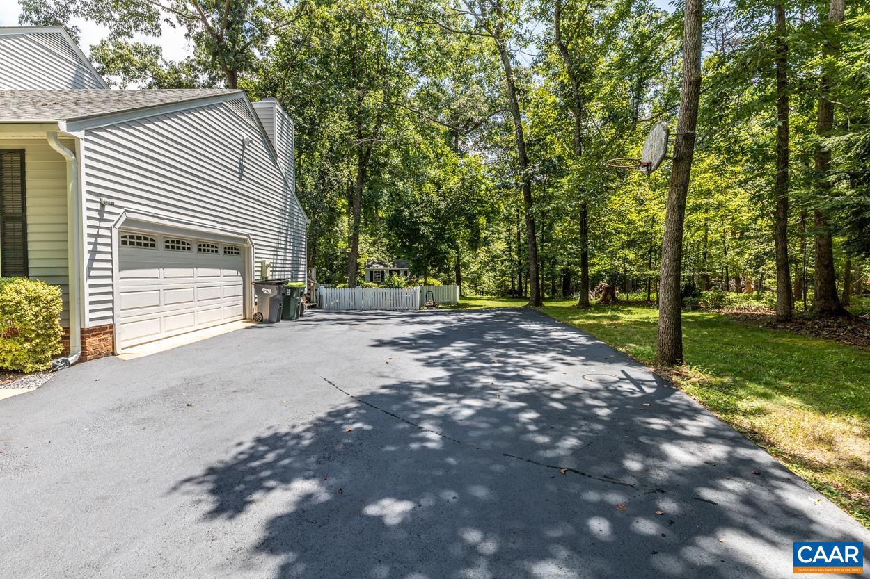 LOFTLANDS WOODS - Residential