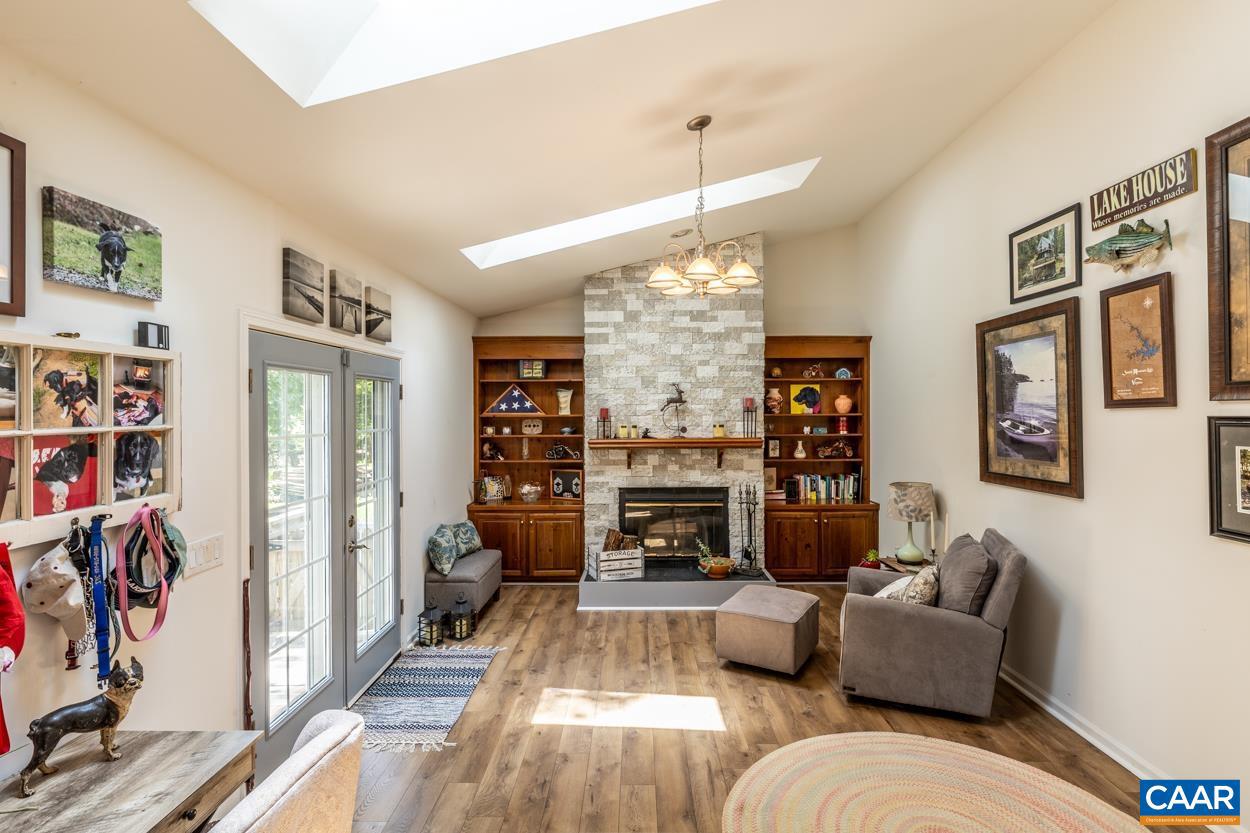 LOFTLANDS WOODS - Residential