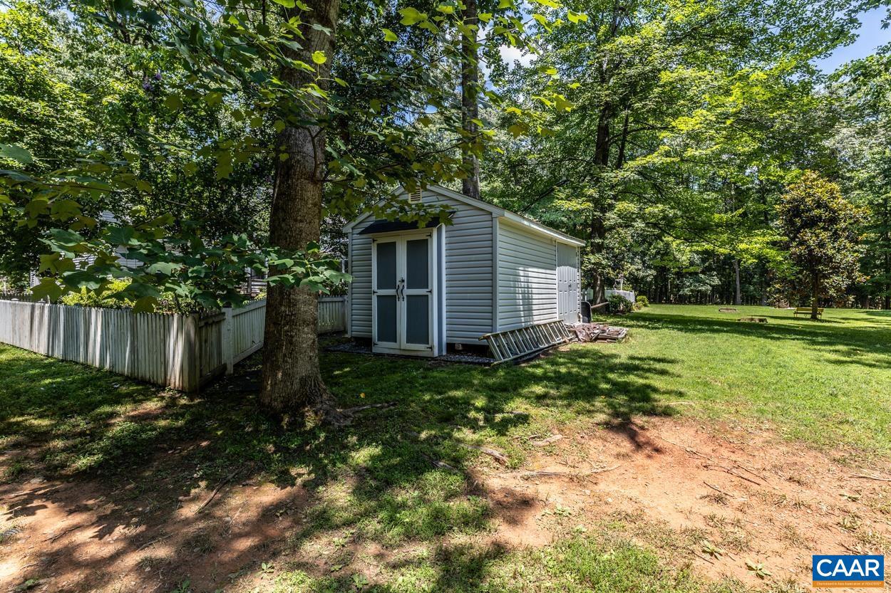 LOFTLANDS WOODS - Residential