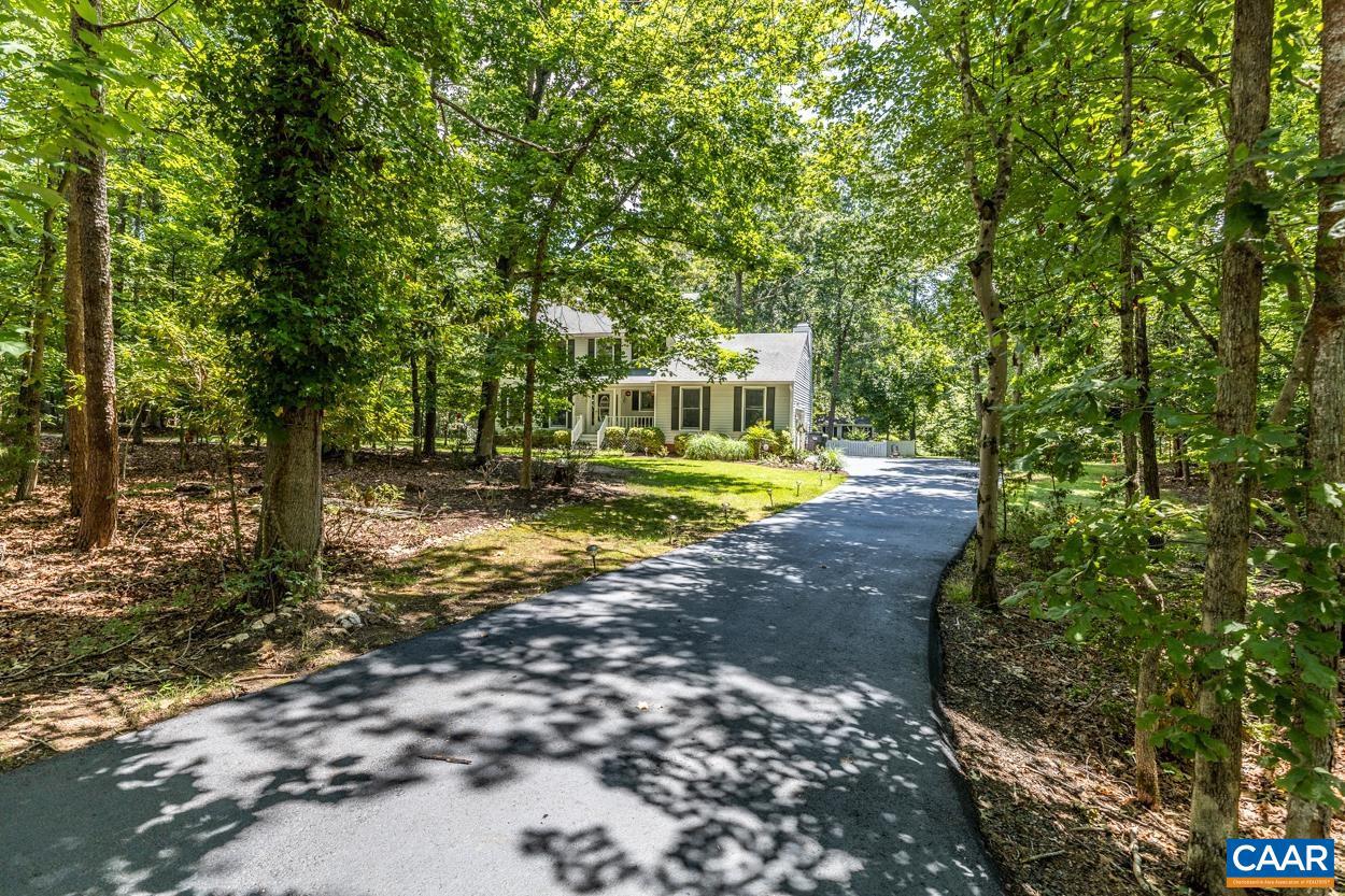 LOFTLANDS WOODS - Residential