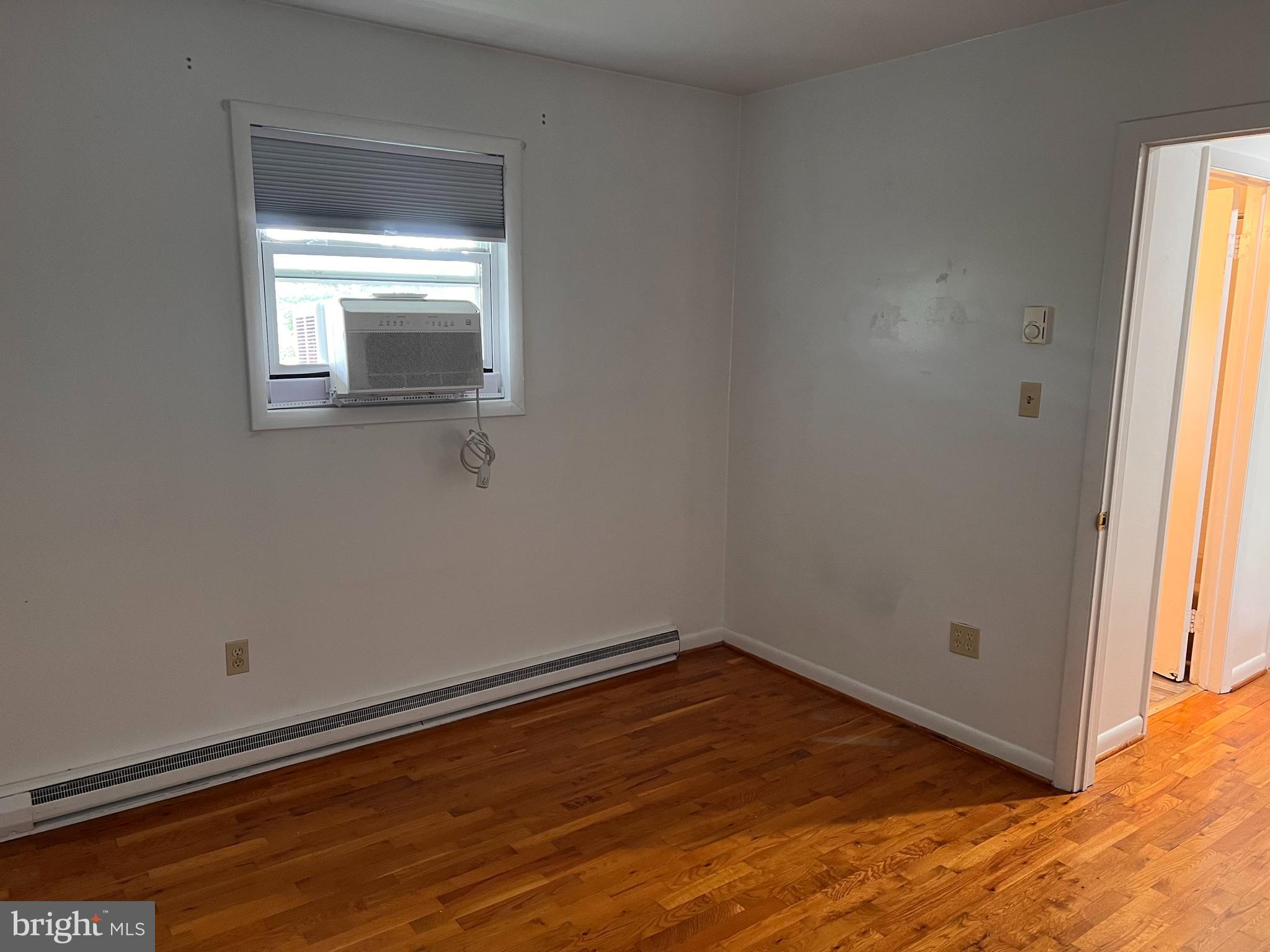 MILTON VALLEY - Residential Lease