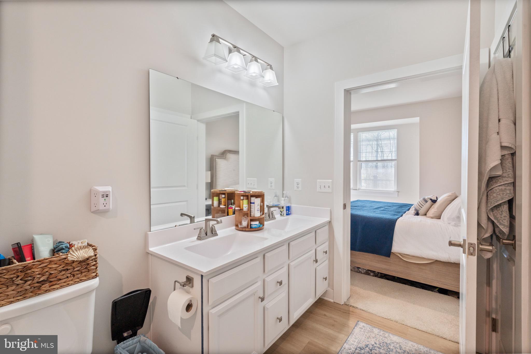 TURF VALLEY - Residential