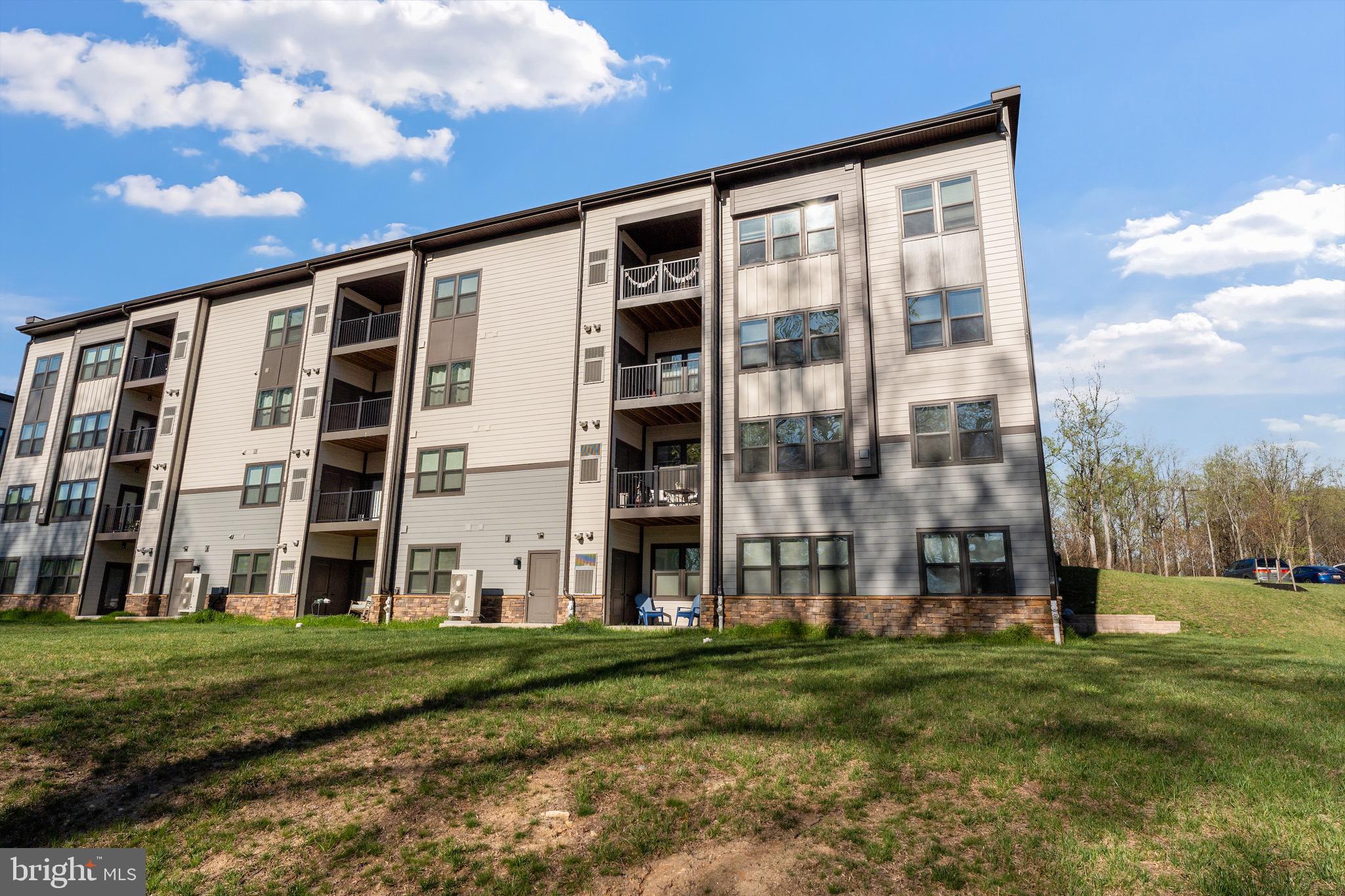 TURF VALLEY - Residential