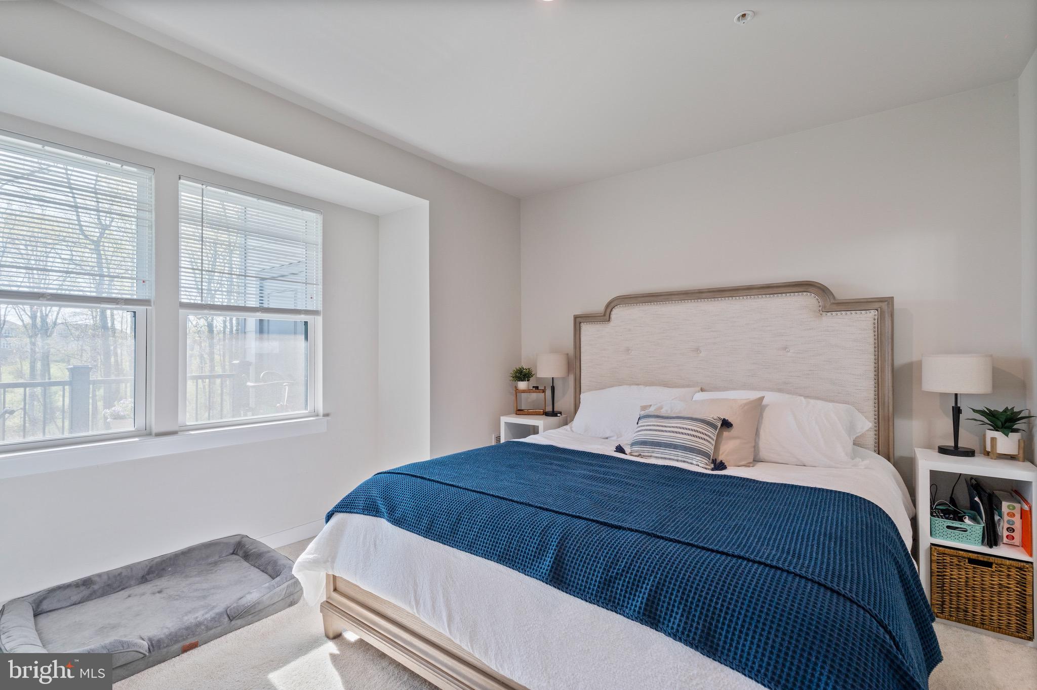 TURF VALLEY - Residential