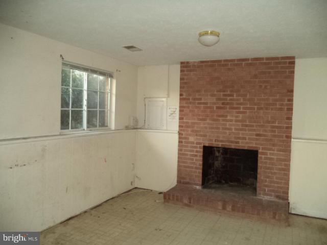 EMORY GROVE PARK - Residential