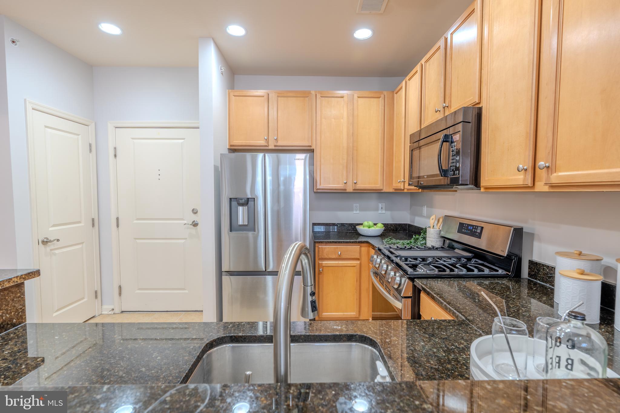 2665 PROSPERITY AVENUE 440