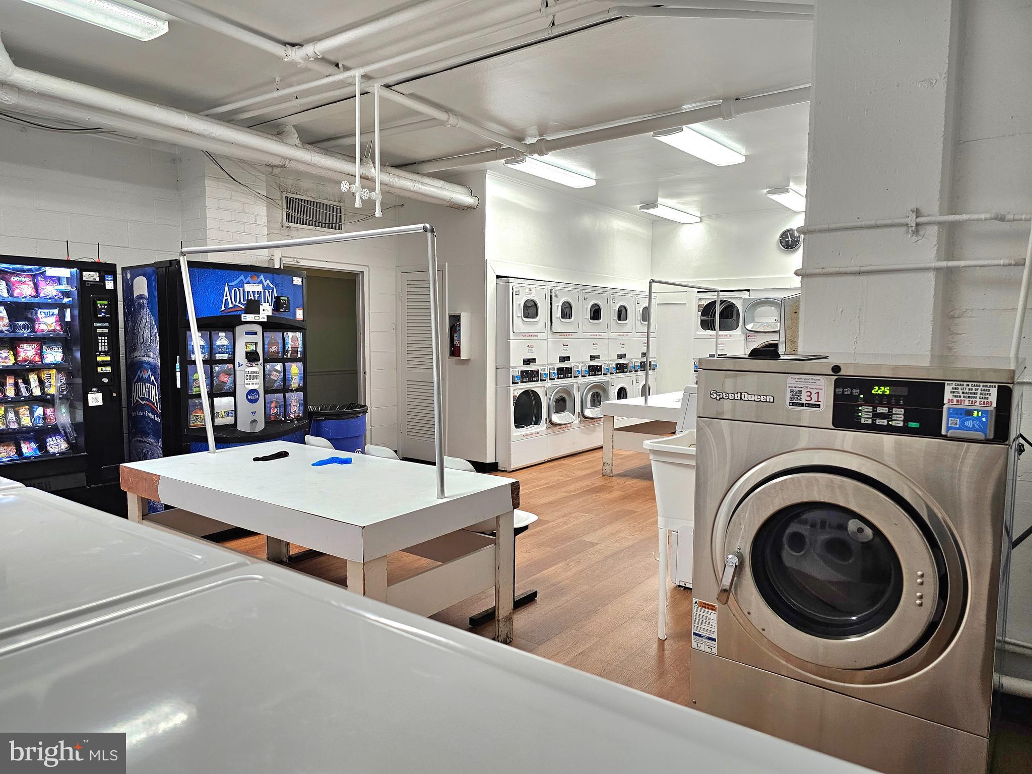 PAVILION ON THE PARK - Residential Lease