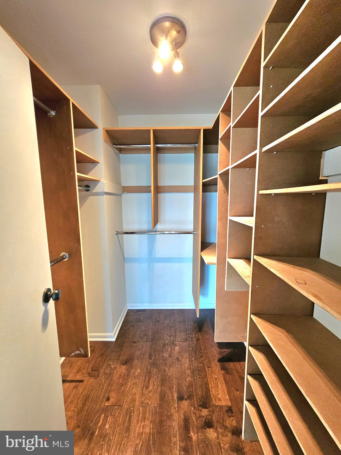 PAVILION ON THE PARK - Residential Lease