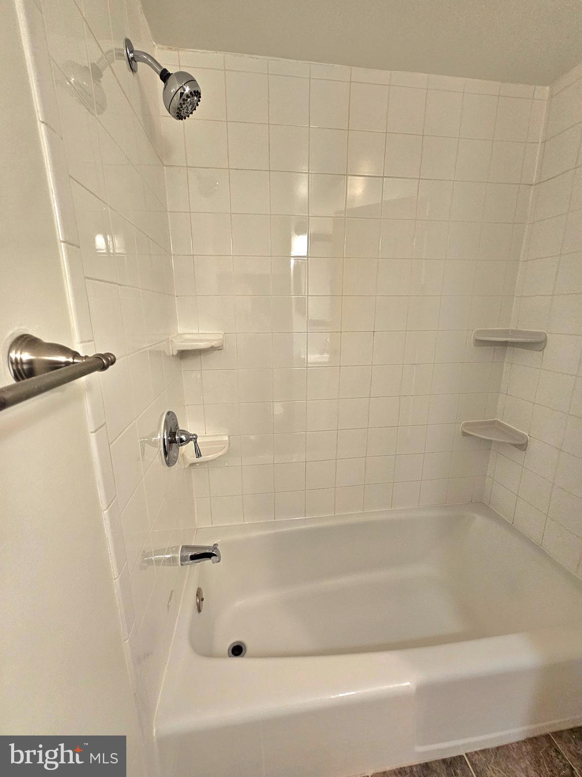 PAVILION ON THE PARK - Residential Lease