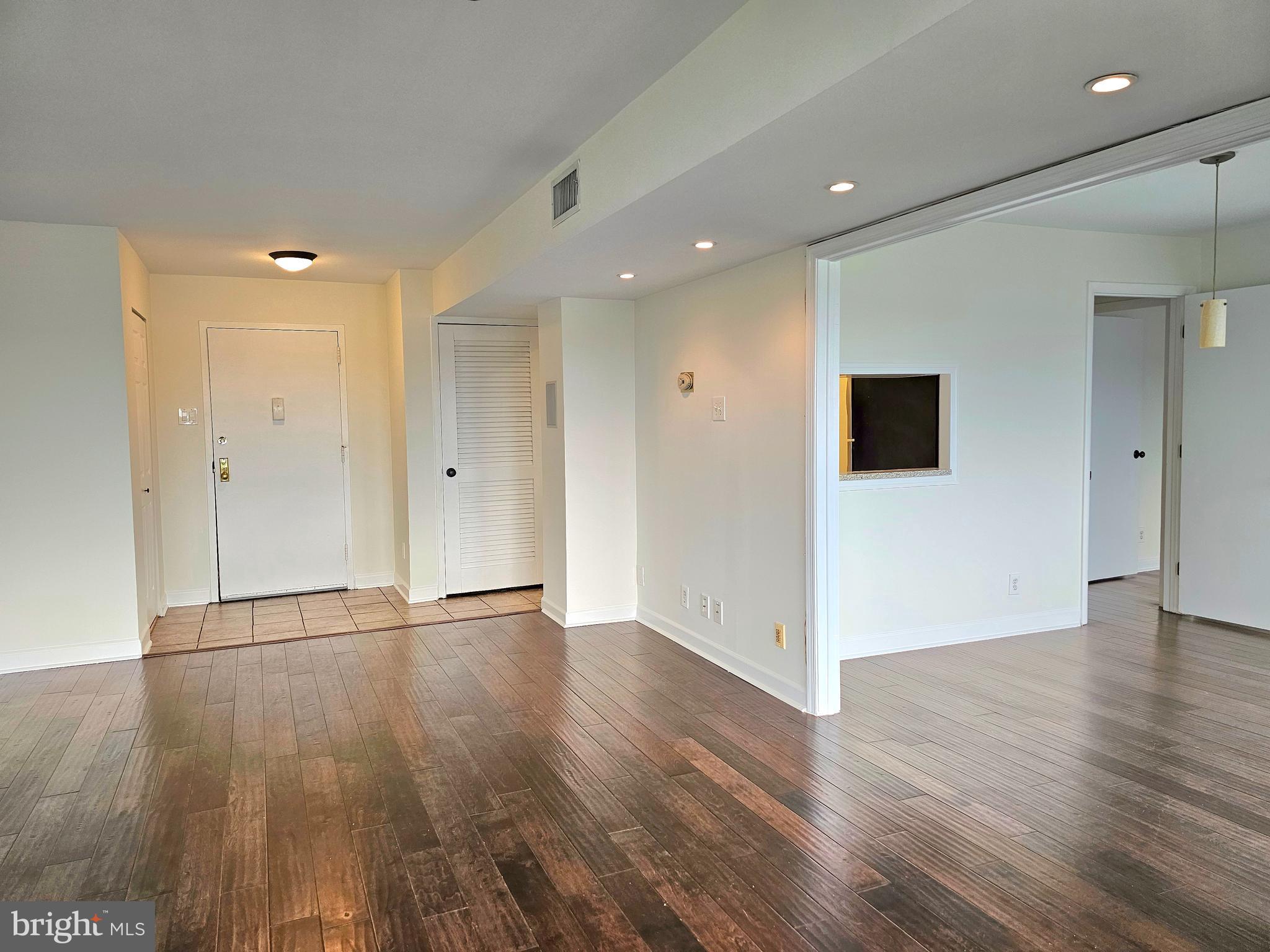 PAVILION ON THE PARK - Residential Lease