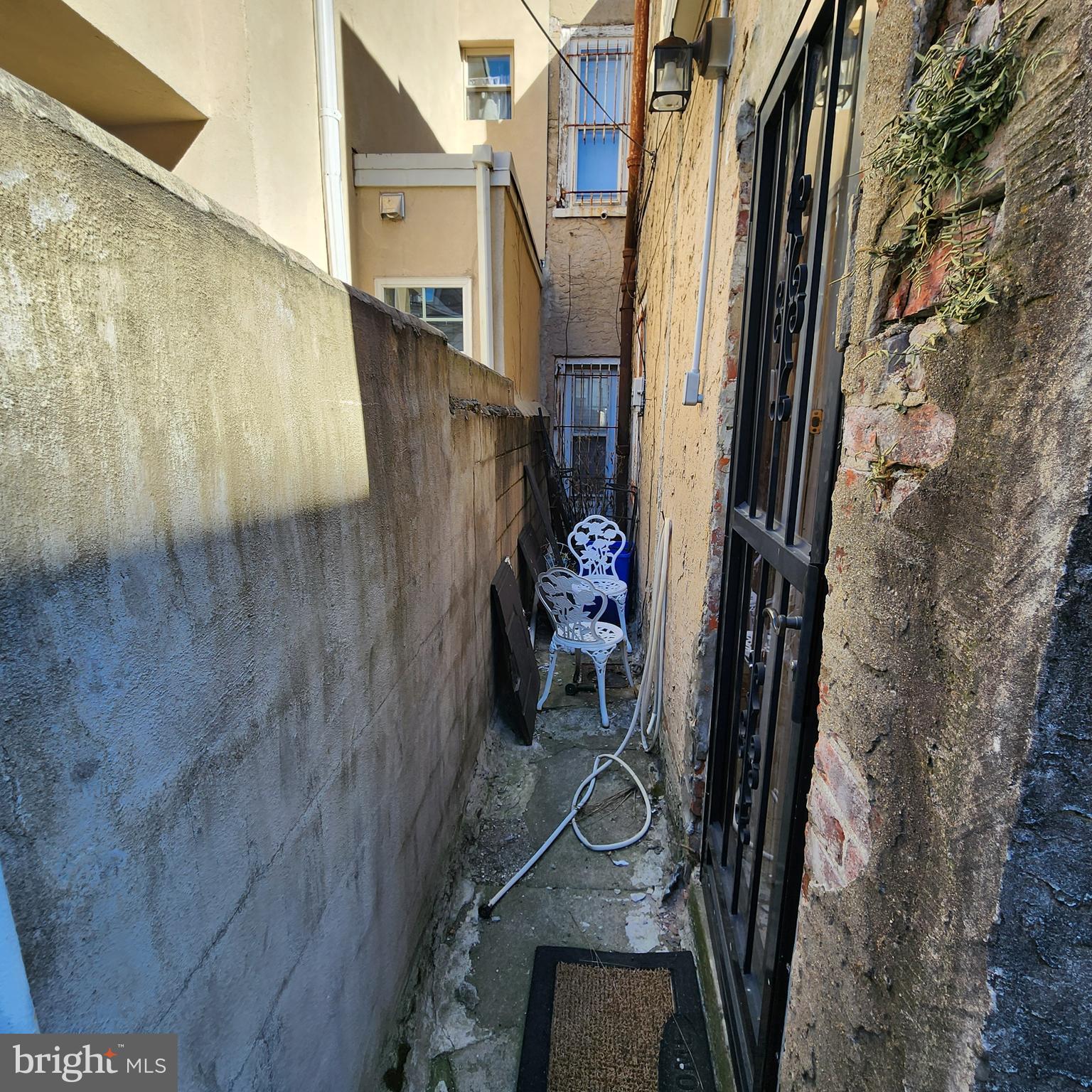 POINT BREEZE - Residential