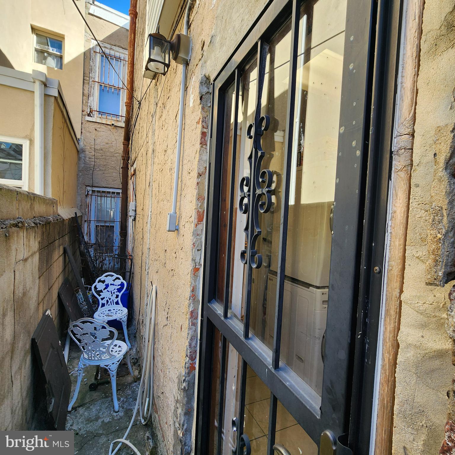 POINT BREEZE - Residential