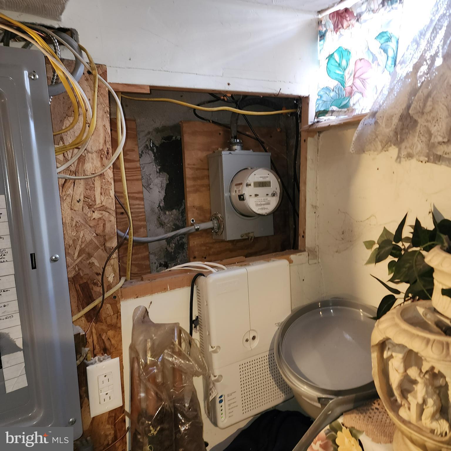 POINT BREEZE - Residential