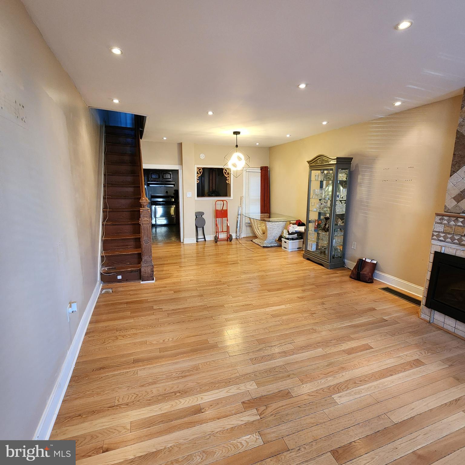 Rare find in Point Breeze! 2 bedroom straight-thru row home with 2 full baths and a finished basement. So many amenities!
The first floor has a fireplace, many built-in lights, a full bath and washer/dryer, and hardwood flooring in the living room!
The Second has a large expanded bathroom and a primary bedroom with a large walk-in closet!
The finished basement has a bar, an enclosed mechanical room, and storage.
Even with all of these amenities, there is plenty of room to apply your touches.
Do not miss an opportunity to own a home or rental in a highly sought-after community. Lots of new construction, full rehabs and energy is in this area.