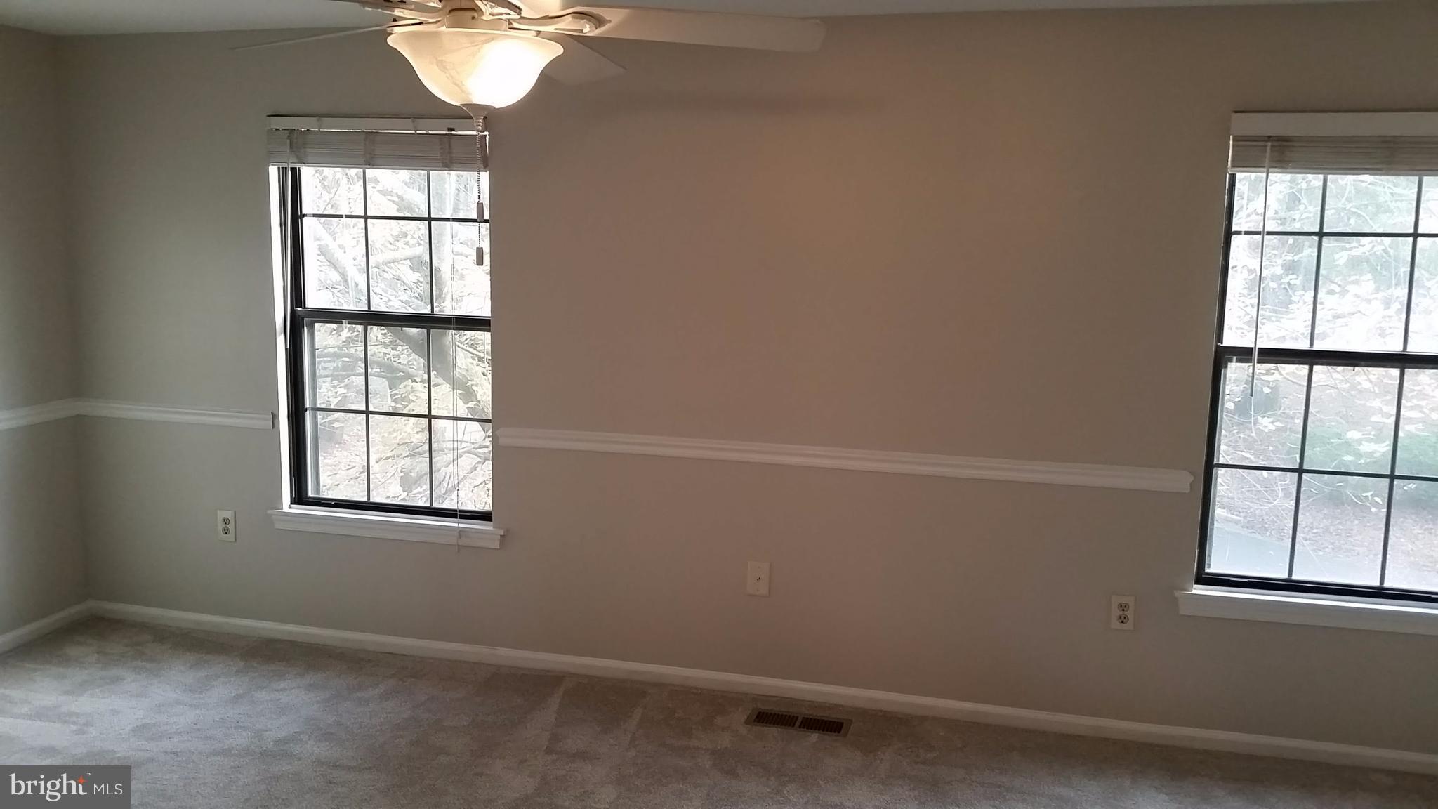 COUNTRYSIDE - Residential