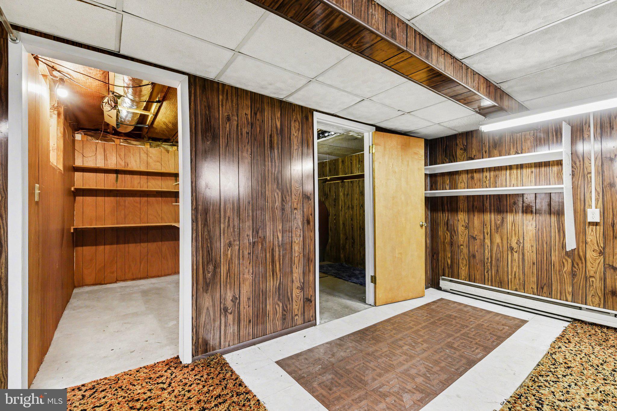 CLIFTON HEIGHTS - Residential