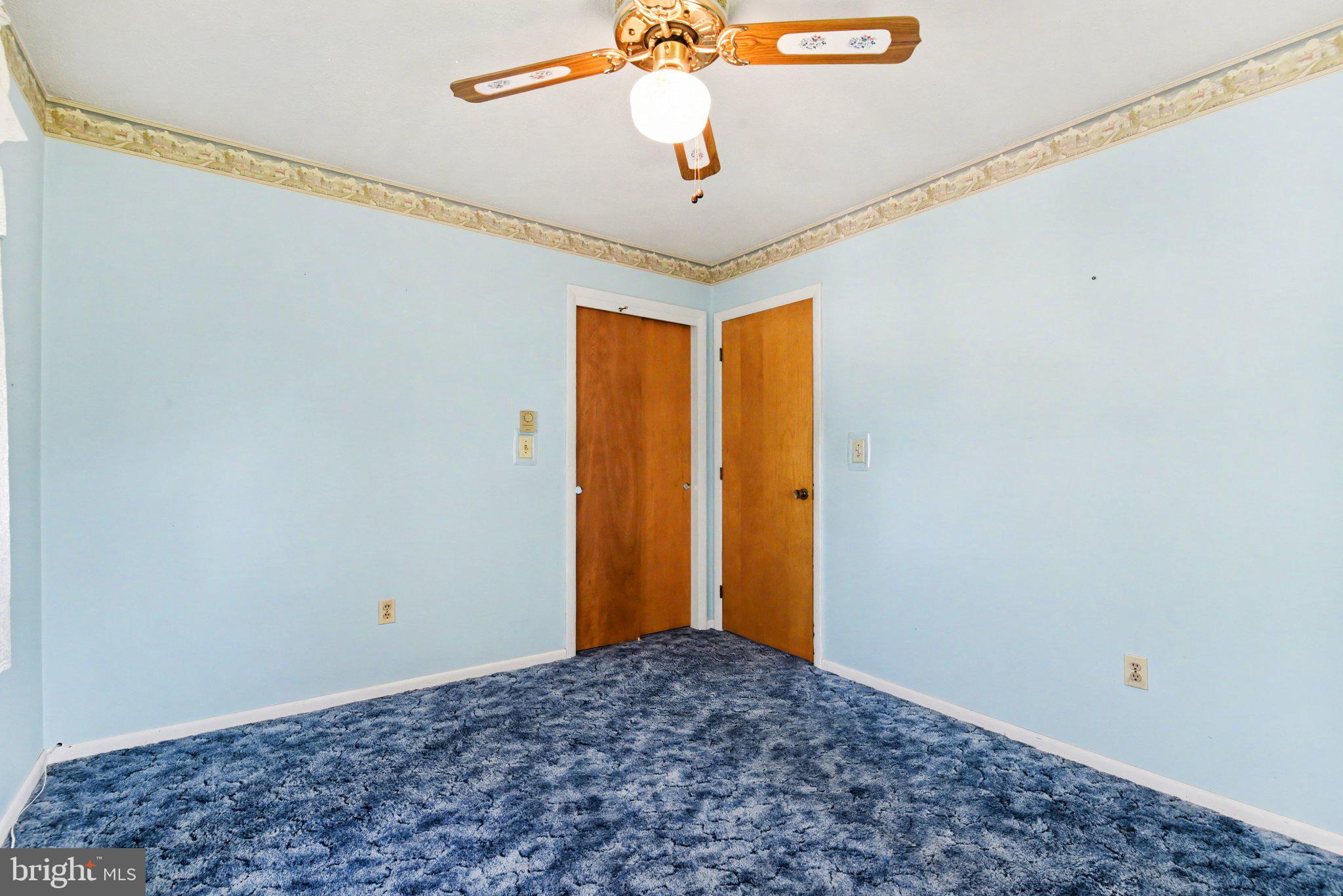 CLIFTON HEIGHTS - Residential