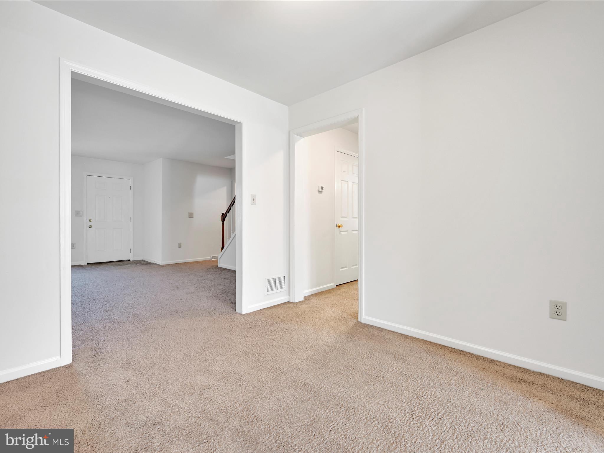 OAK HILLS - Residential