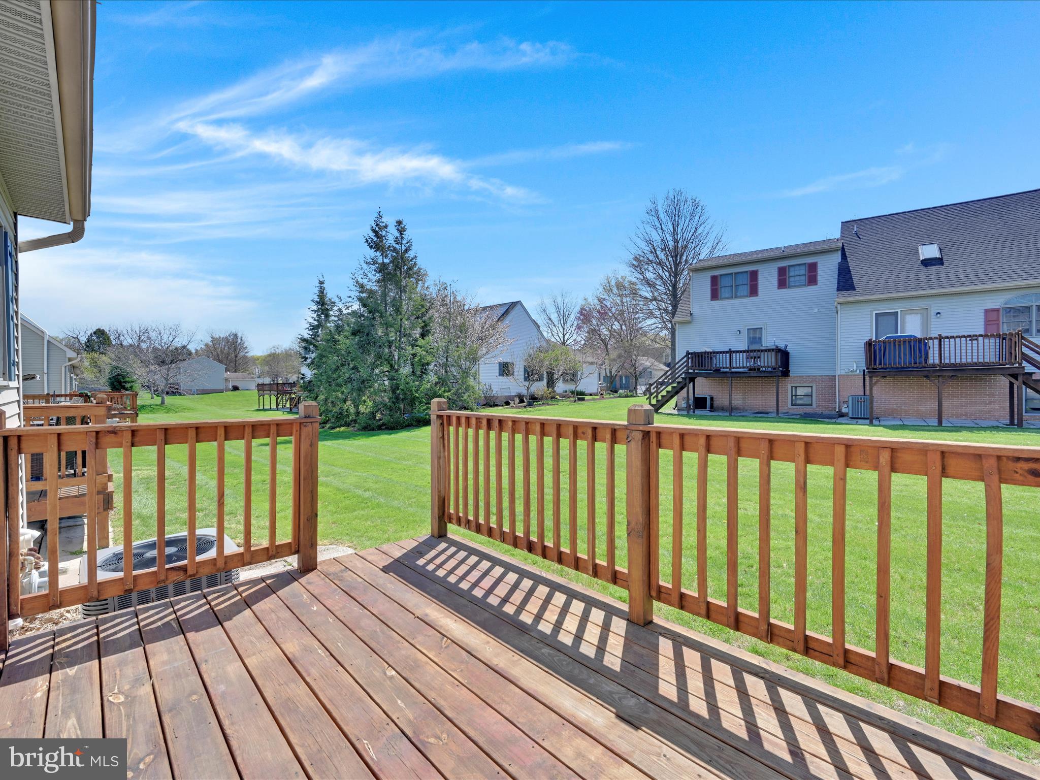 OAK HILLS - Residential