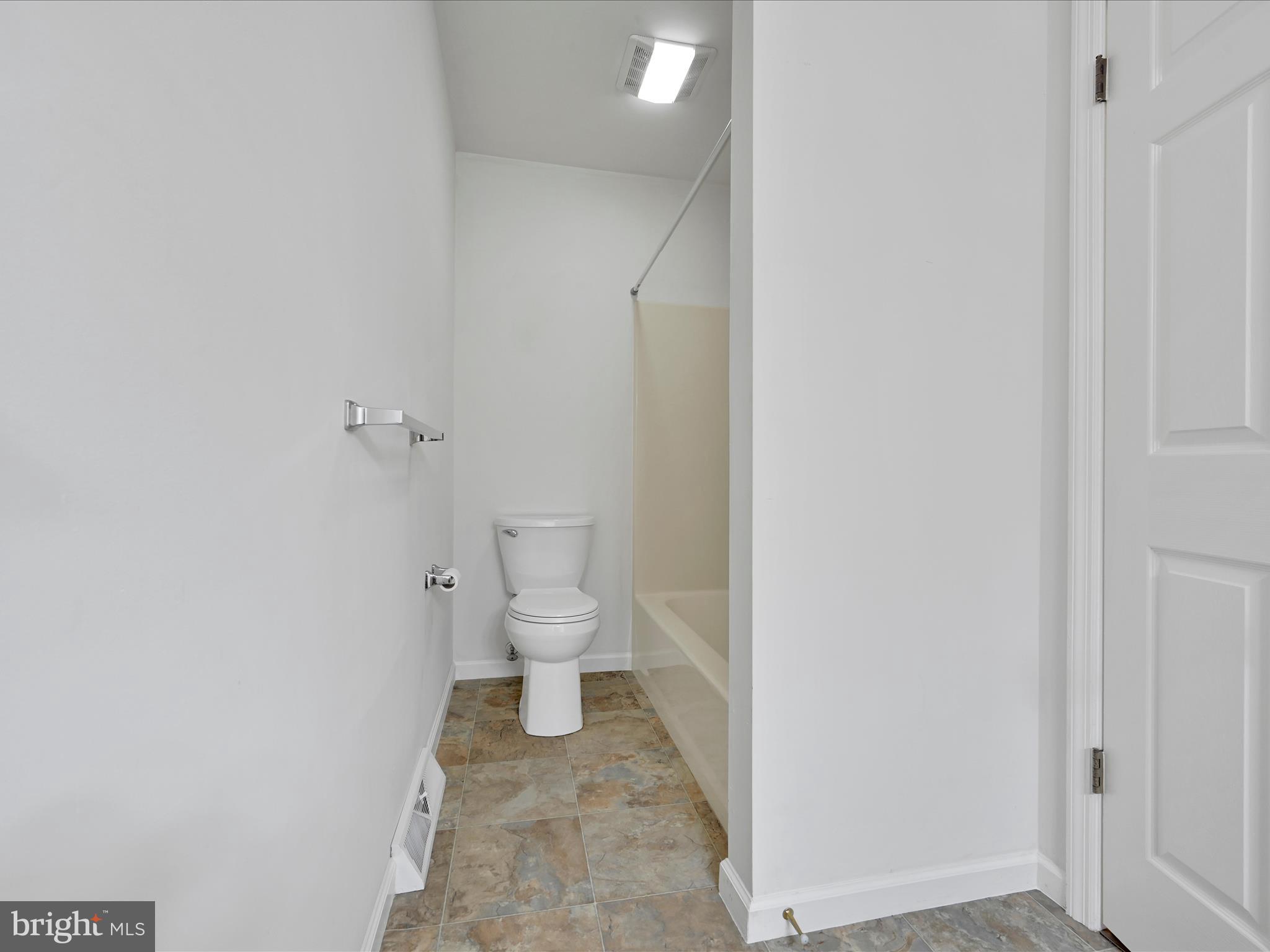 OAK HILLS - Residential