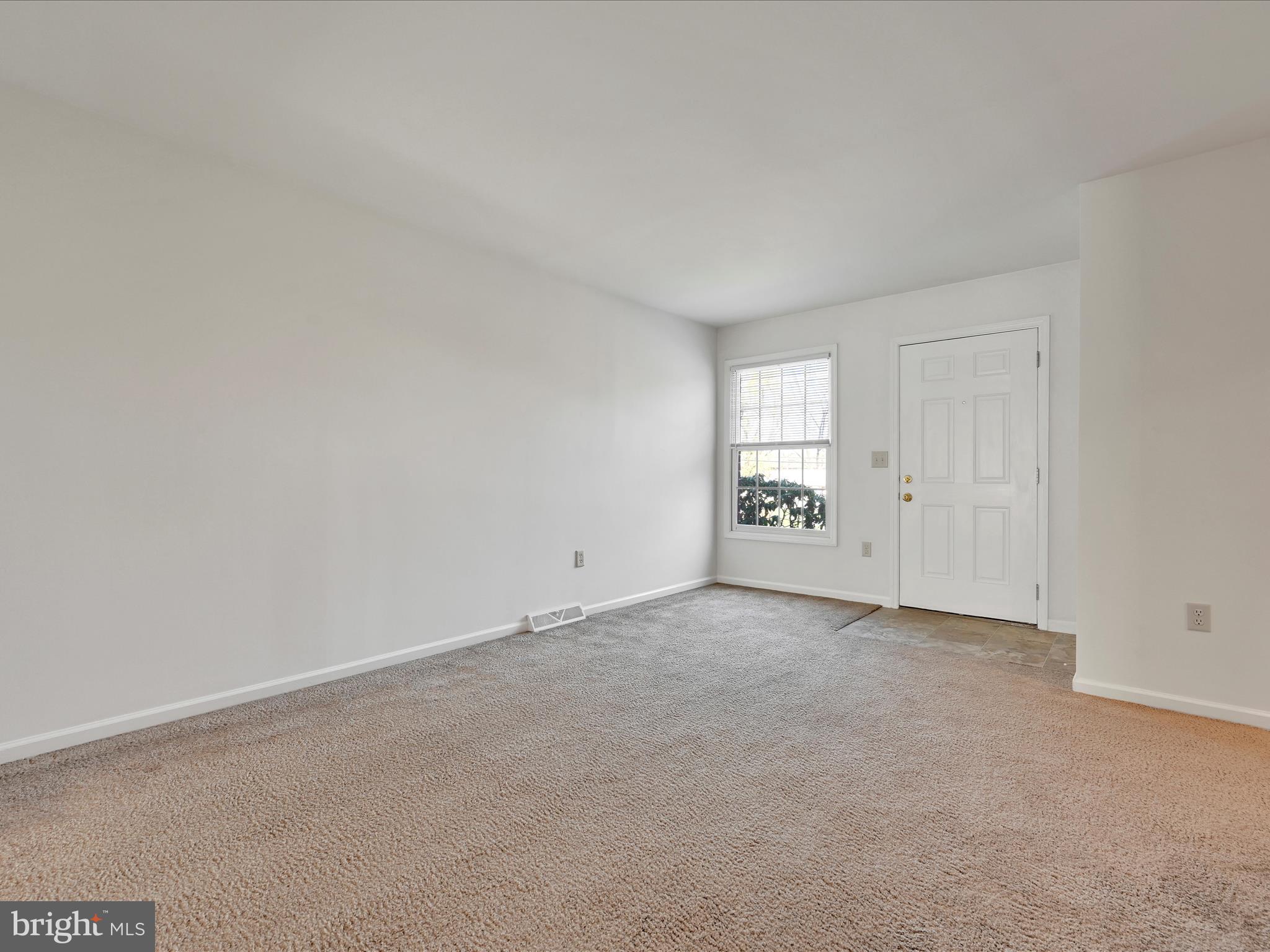 2094 WALNUT STREET
