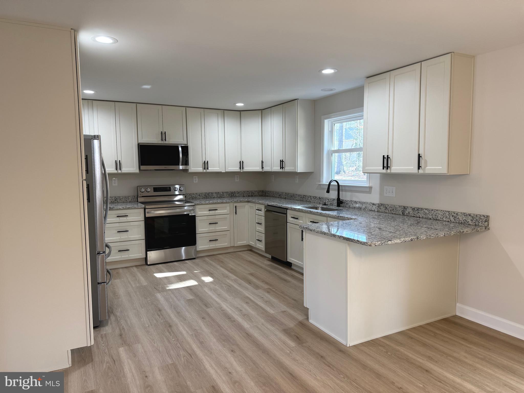 LAKE OF THE WOODS - Residential