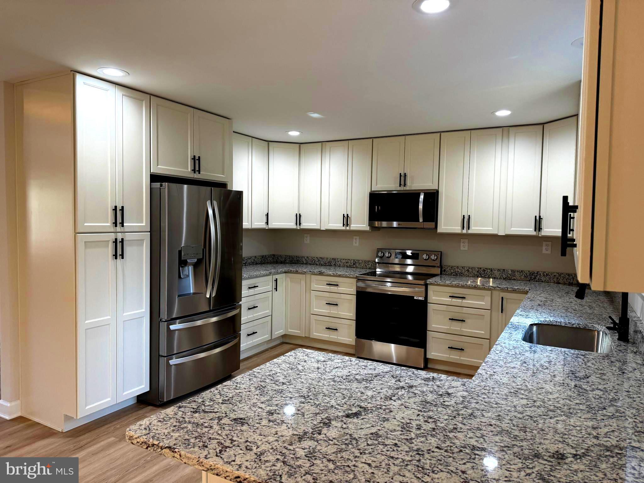 LAKE OF THE WOODS - Residential