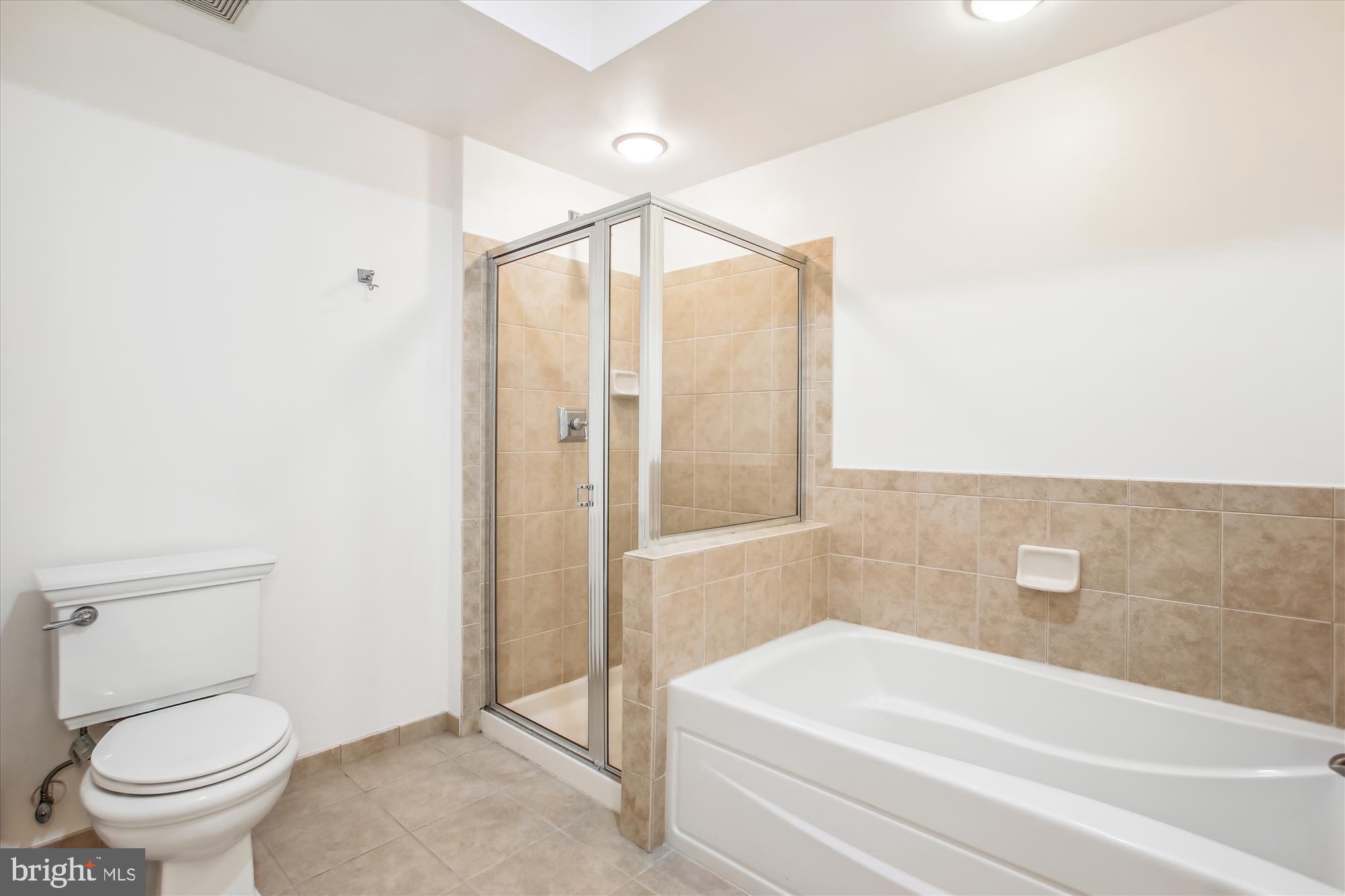 THE PRESCOTT - Residential Lease