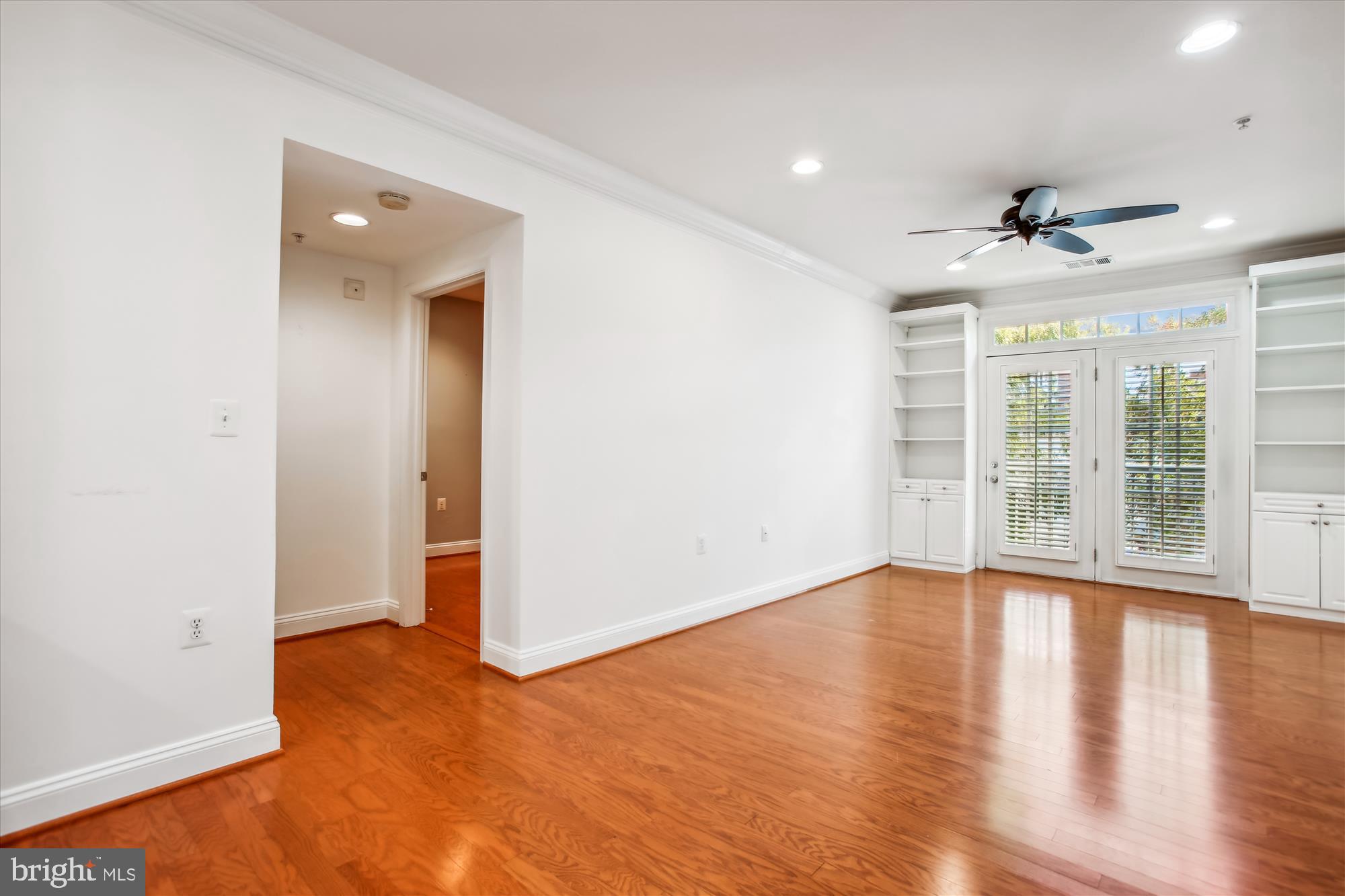 THE PRESCOTT - Residential Lease