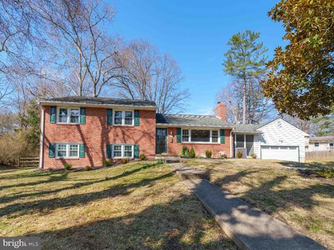512 BRIAR LANE NEWARK DE 19711