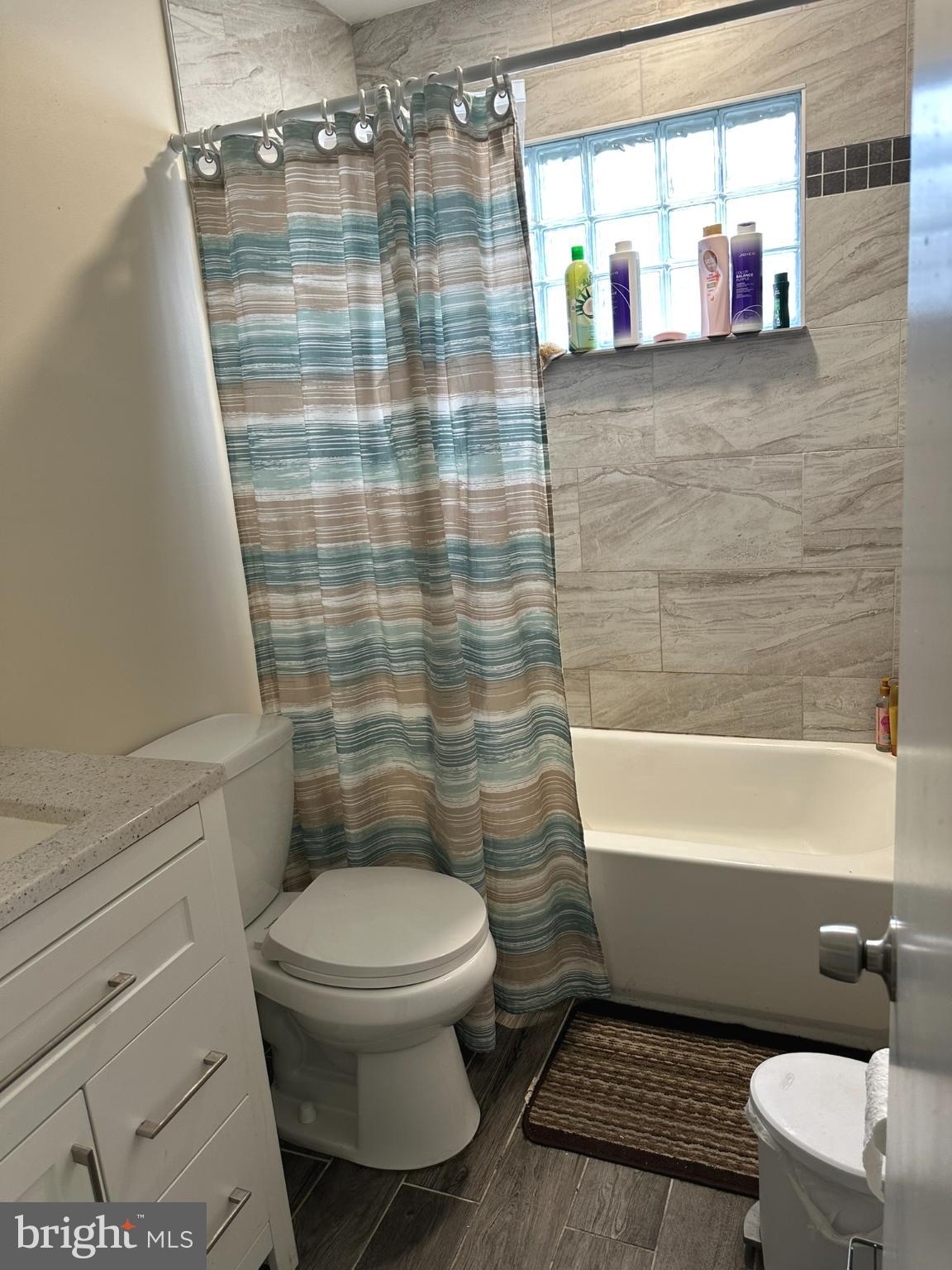 CATONSVILLE MANOR - Residential