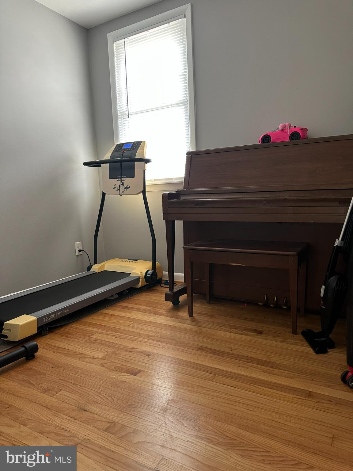 CATONSVILLE MANOR - Residential