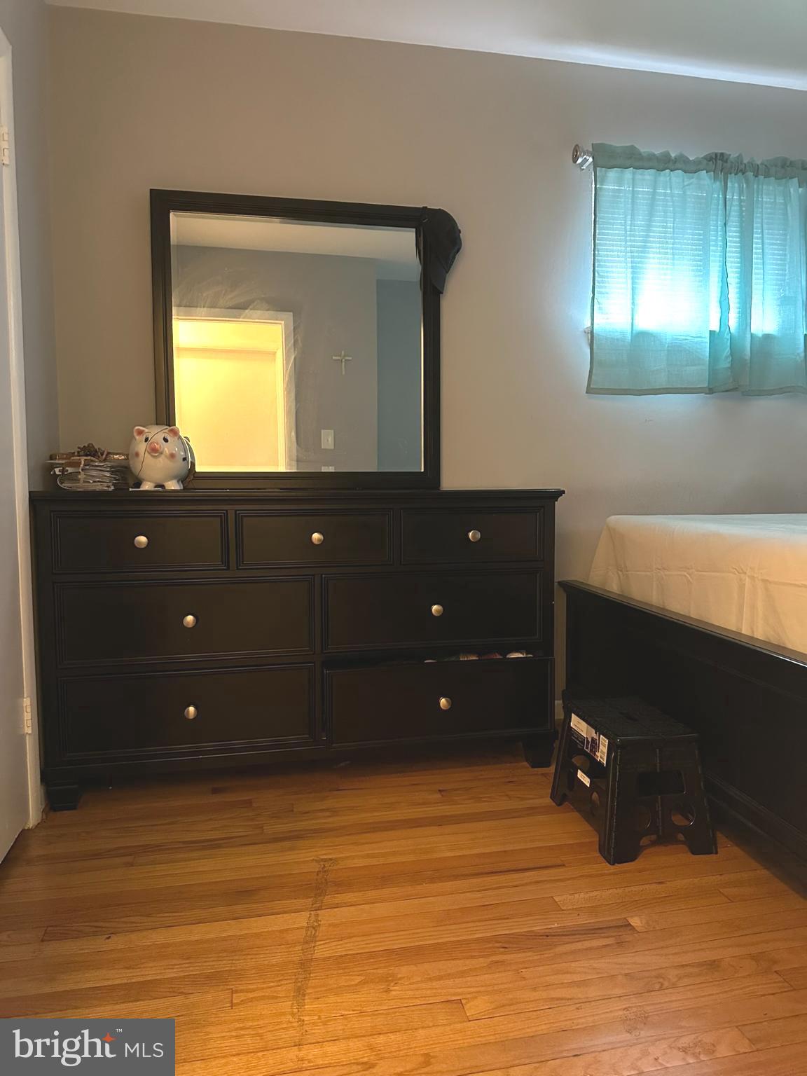 CATONSVILLE MANOR - Residential