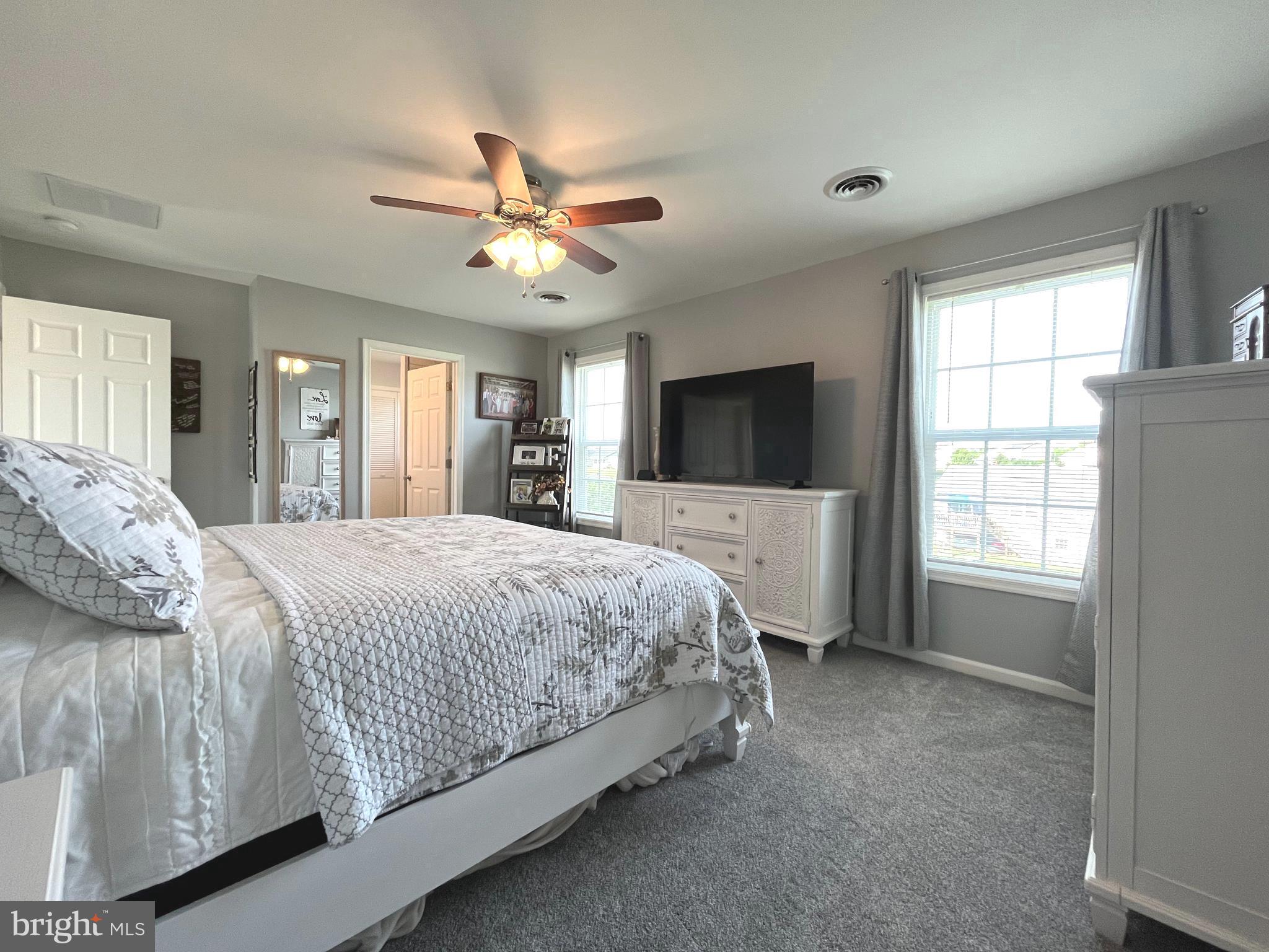 PEBBLE RIDGE - Residential