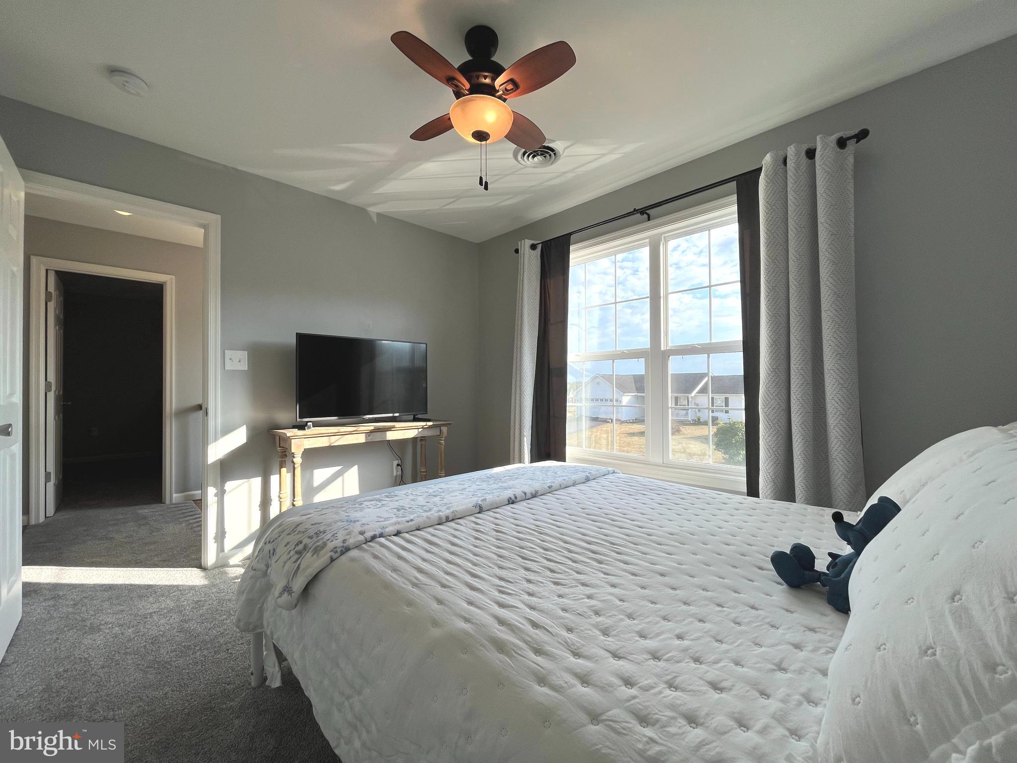 PEBBLE RIDGE - Residential