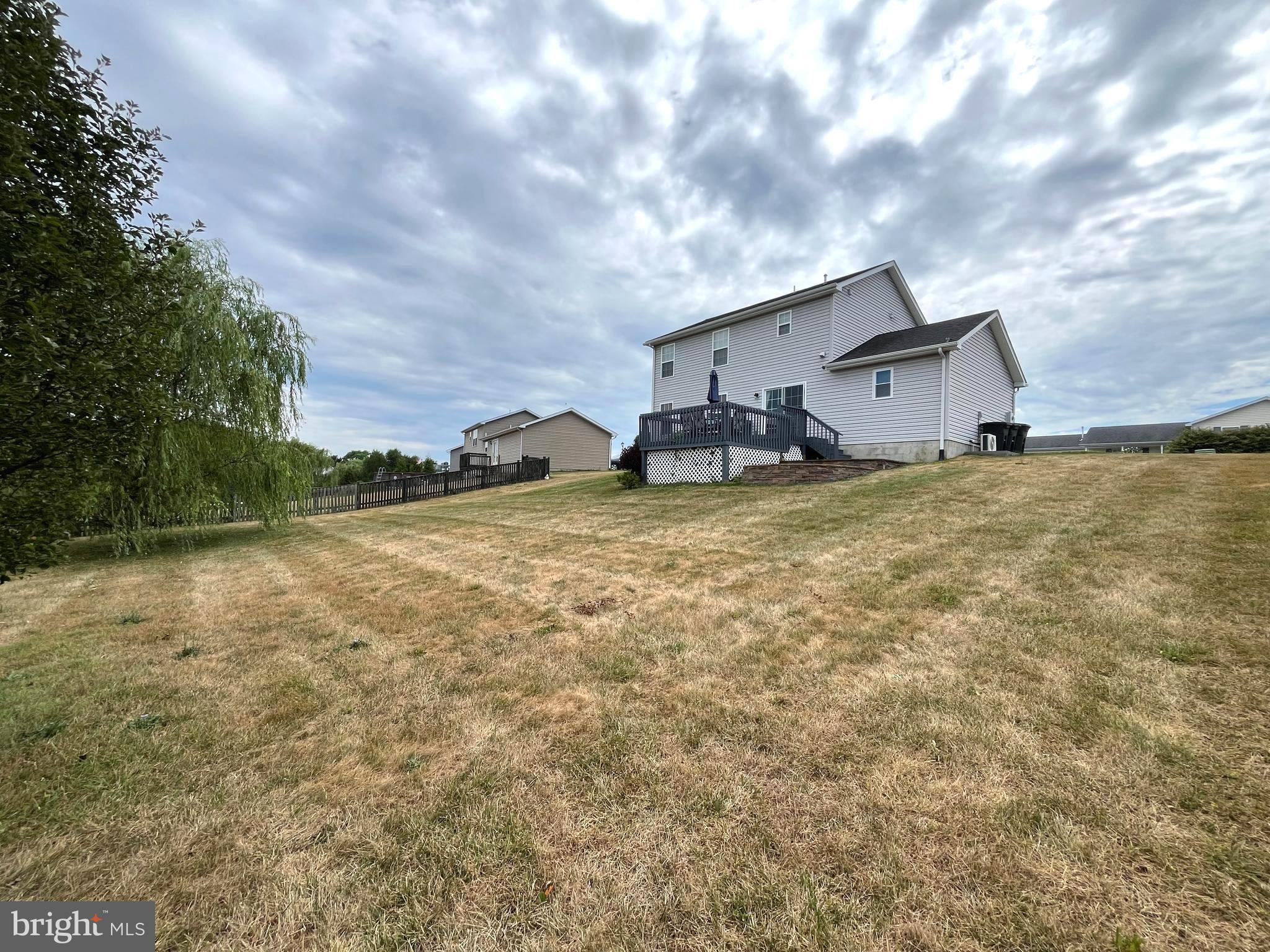 PEBBLE RIDGE - Residential