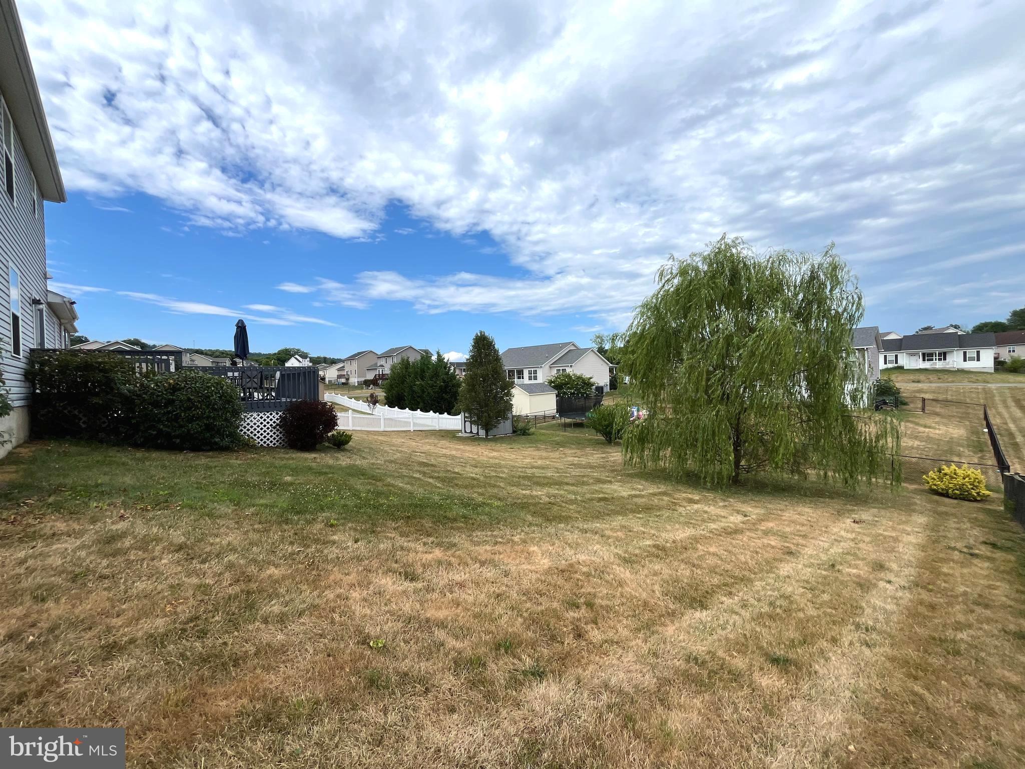 PEBBLE RIDGE - Residential