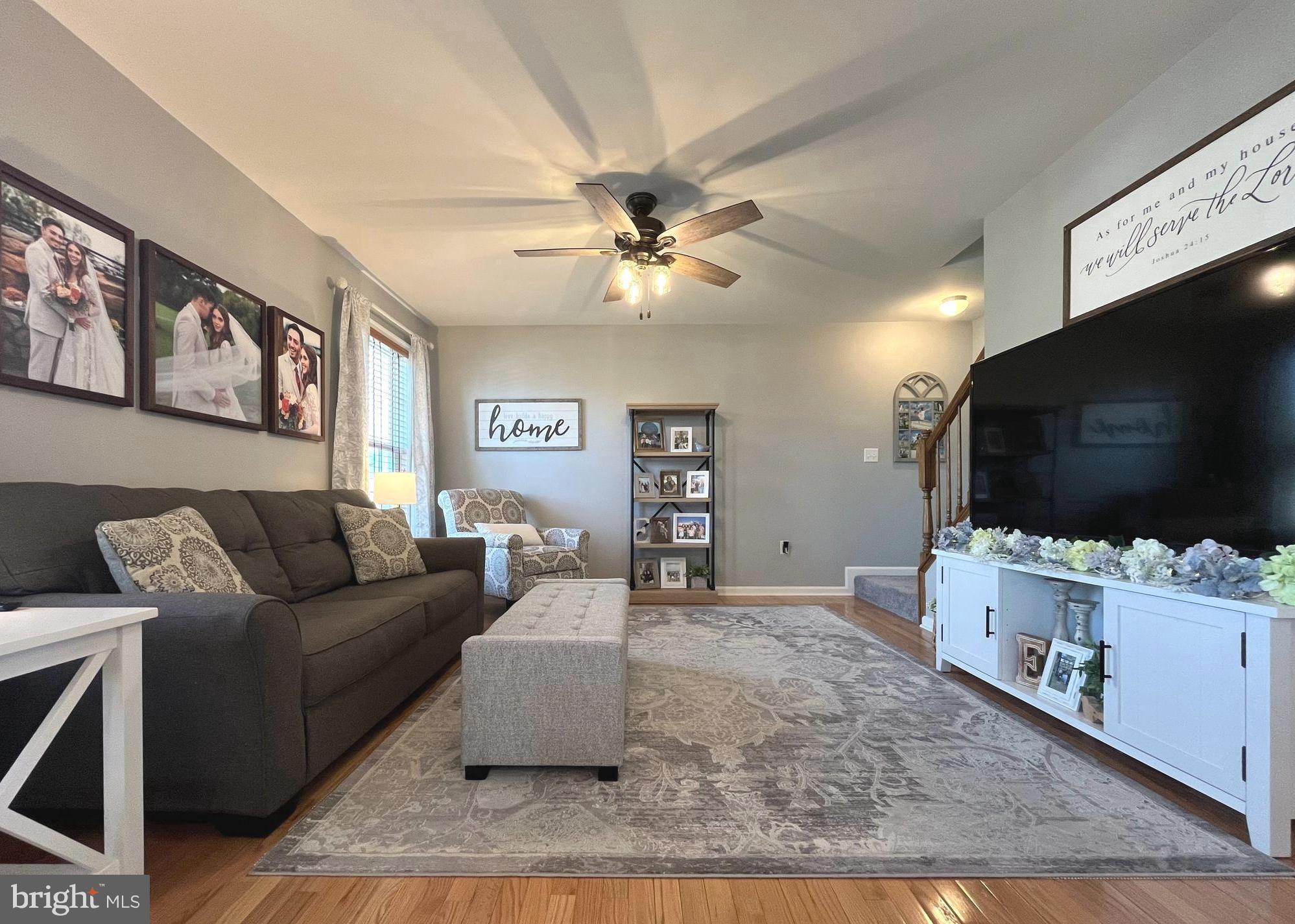 PEBBLE RIDGE - Residential