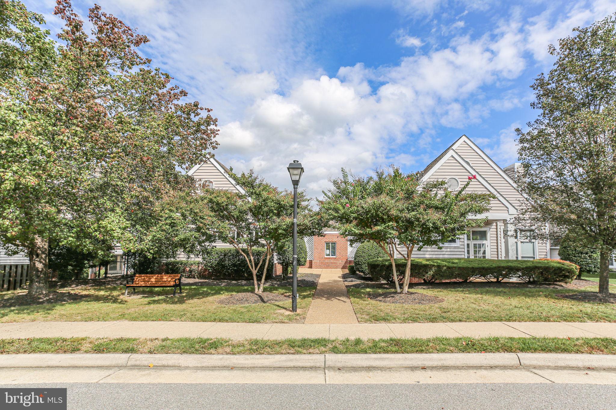 SHERBROOKE CONDO - Residential