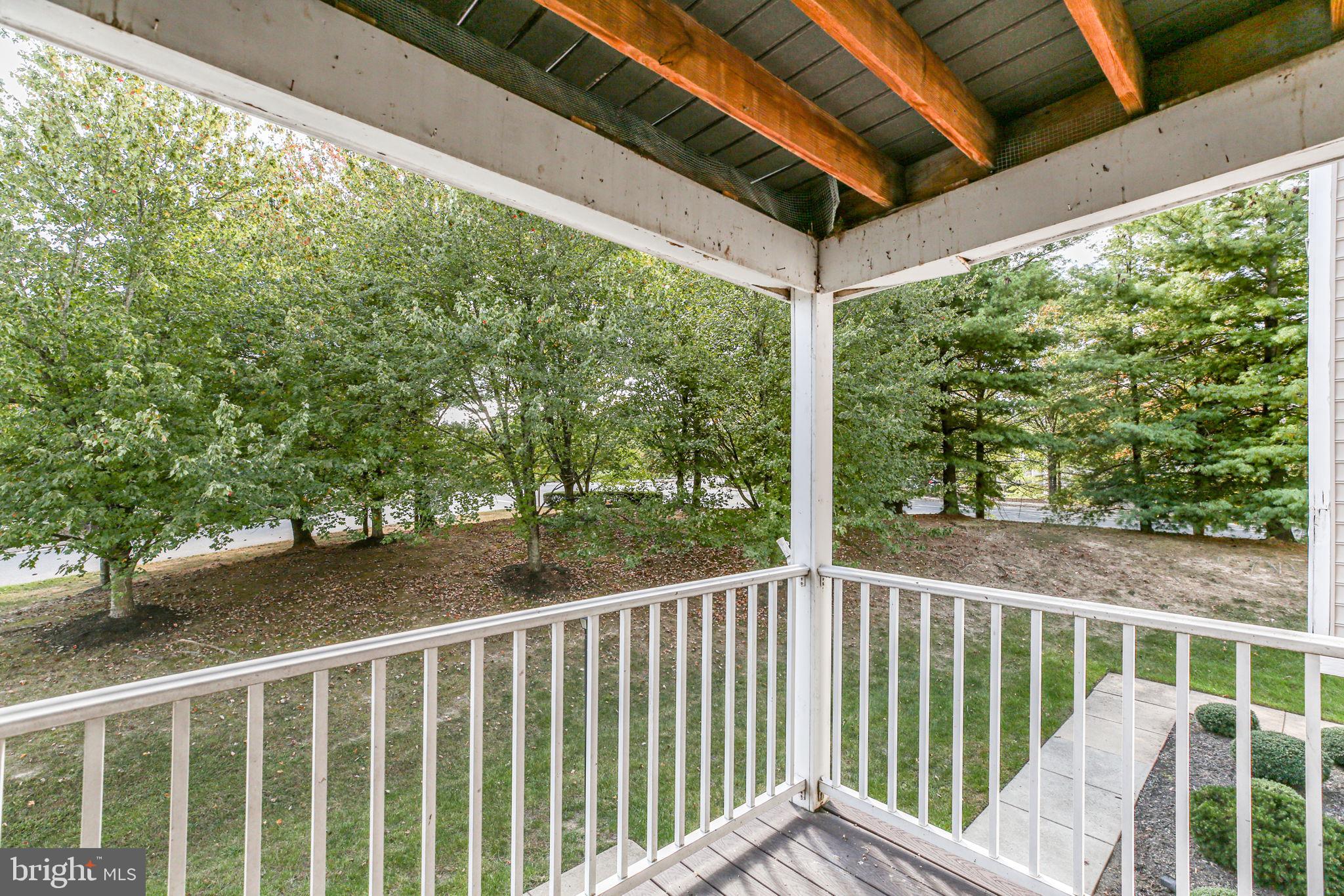 SHERBROOKE CONDO - Residential