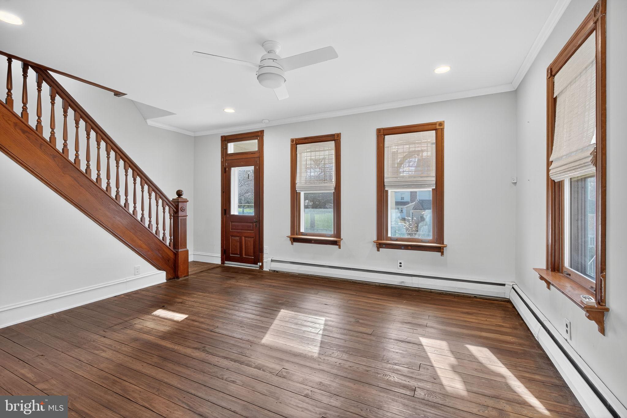 SHELLY - Residential