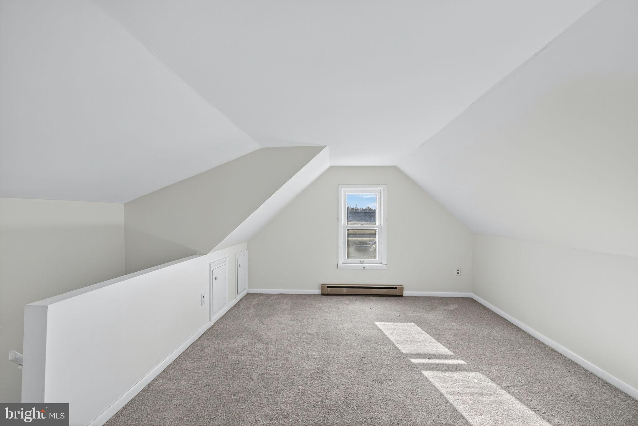 SHELLY - Residential