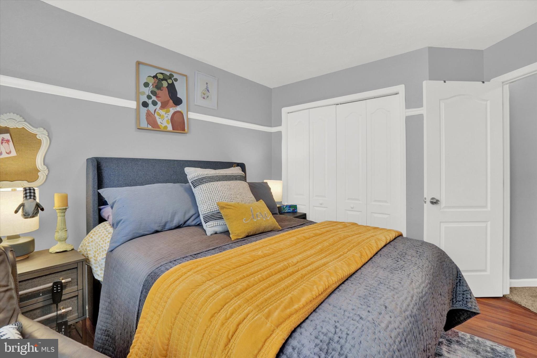 IVY GREENS CONDOMINIUMS - Residential
