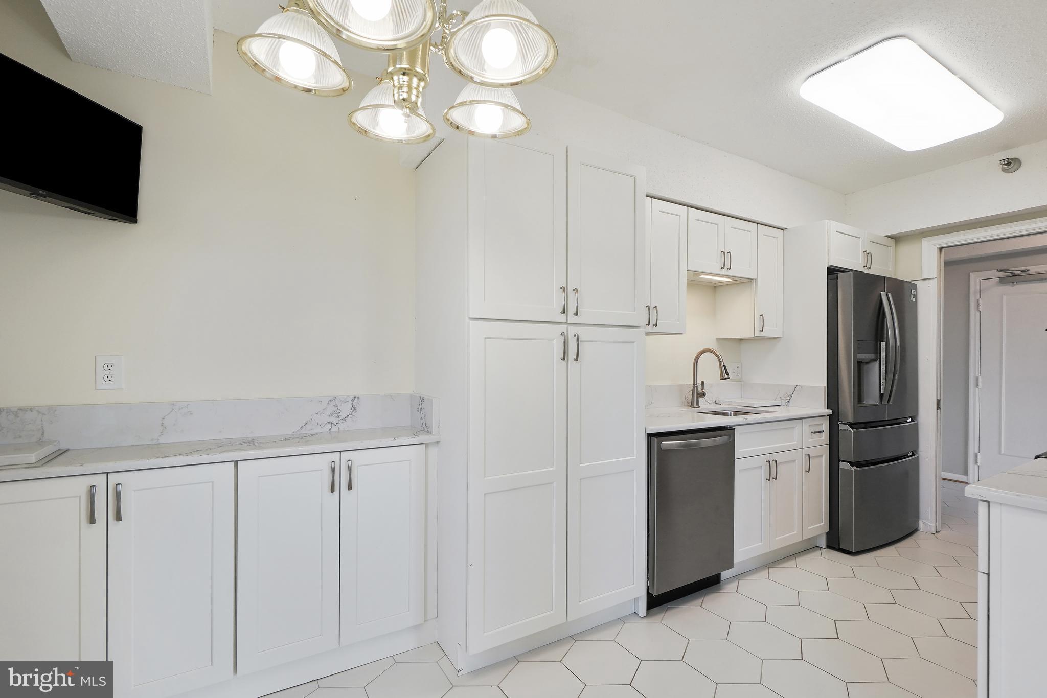 THE FALLSWOOD - Residential Lease