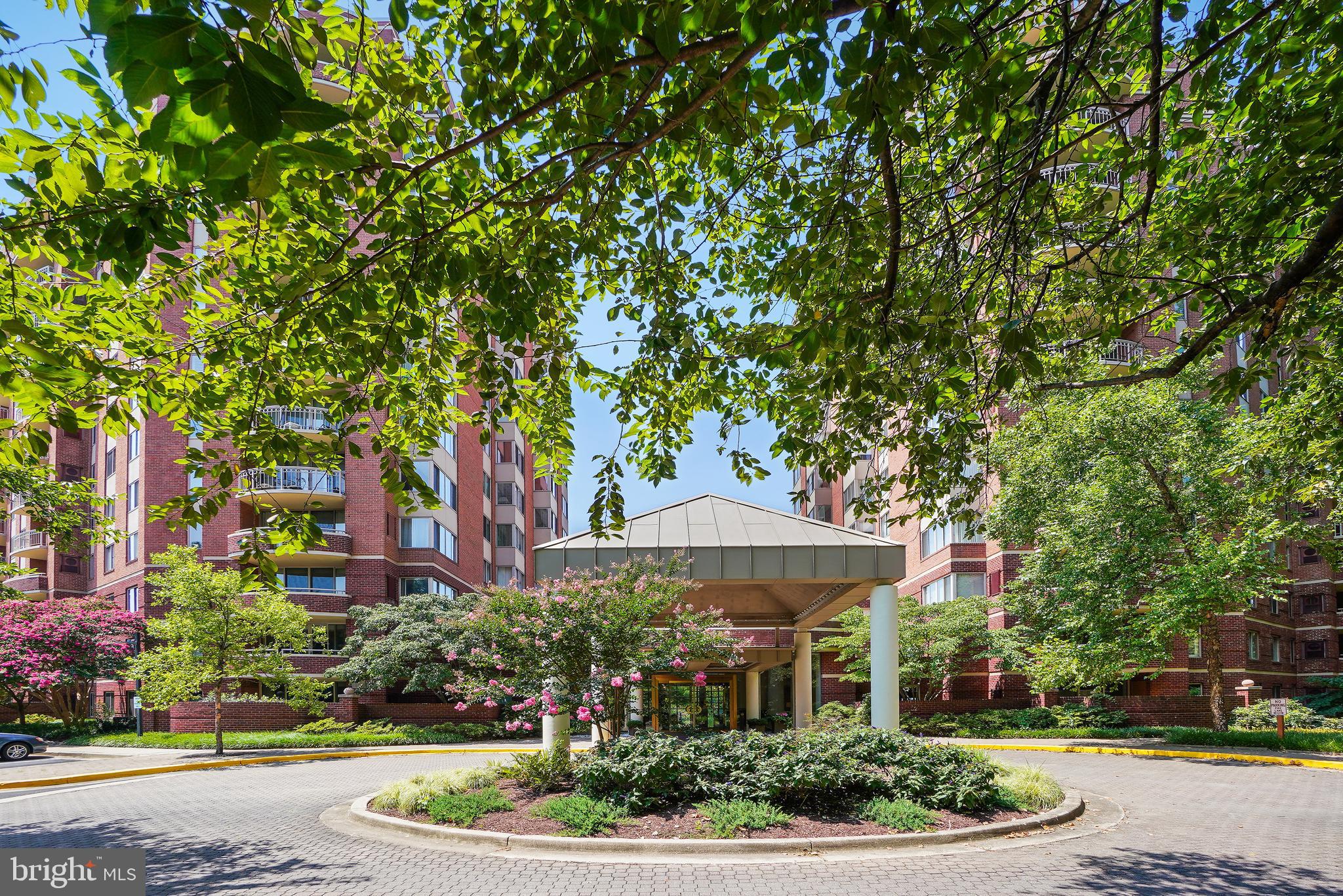 THE FALLSWOOD - Residential Lease