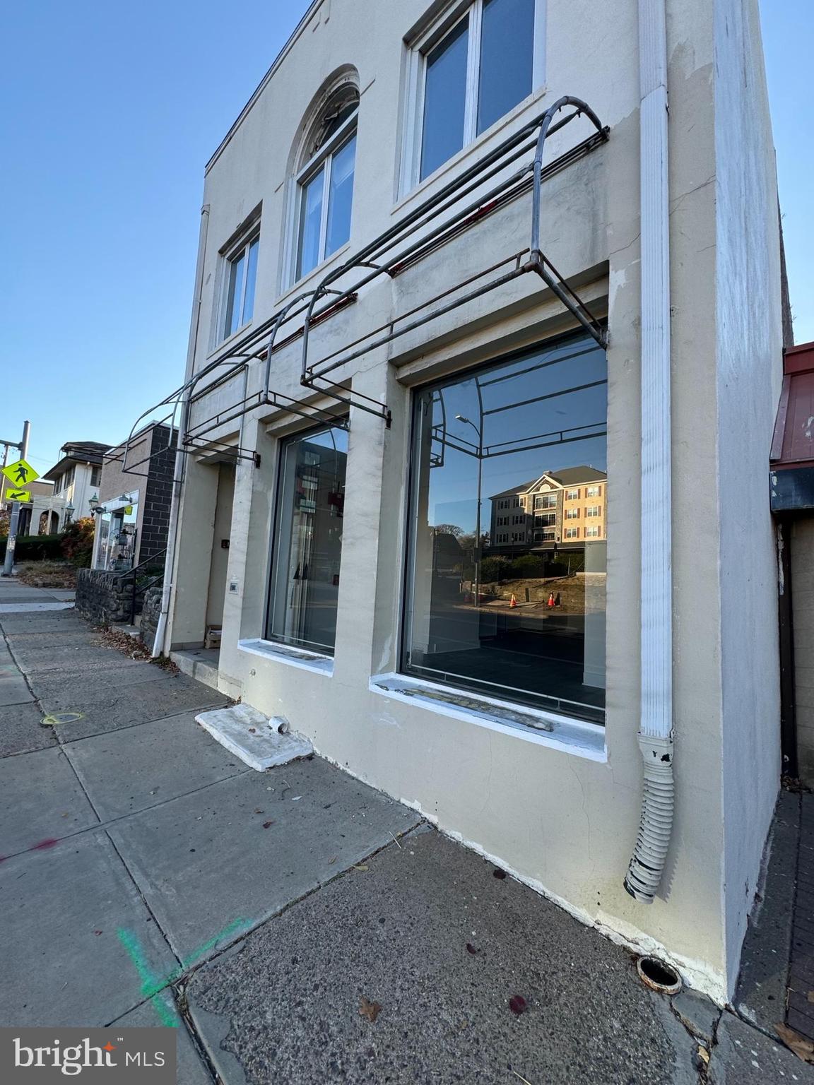 This prime retail storefront is located on the high-traffic York Road, offering excellent visibility and exposure. The space features convenient rear parking, making it easy for customers and employees to access. Situated near popular local landmarks, residential areas, and other thriving businesses, it’s ideal for retail or service-based businesses looking to attract steady foot traffic. With strong demographics and high visibility, this location offers great potential for long-term success.