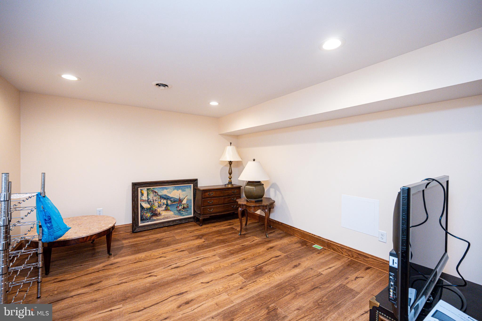 BLAKESLEE - Residential