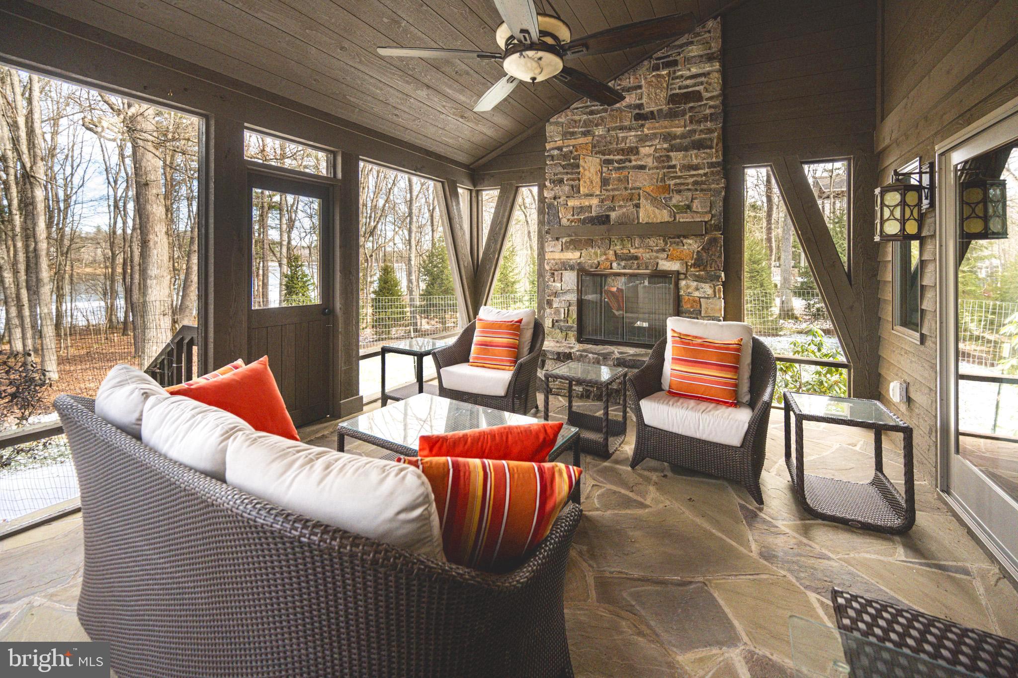 BLAKESLEE - Residential